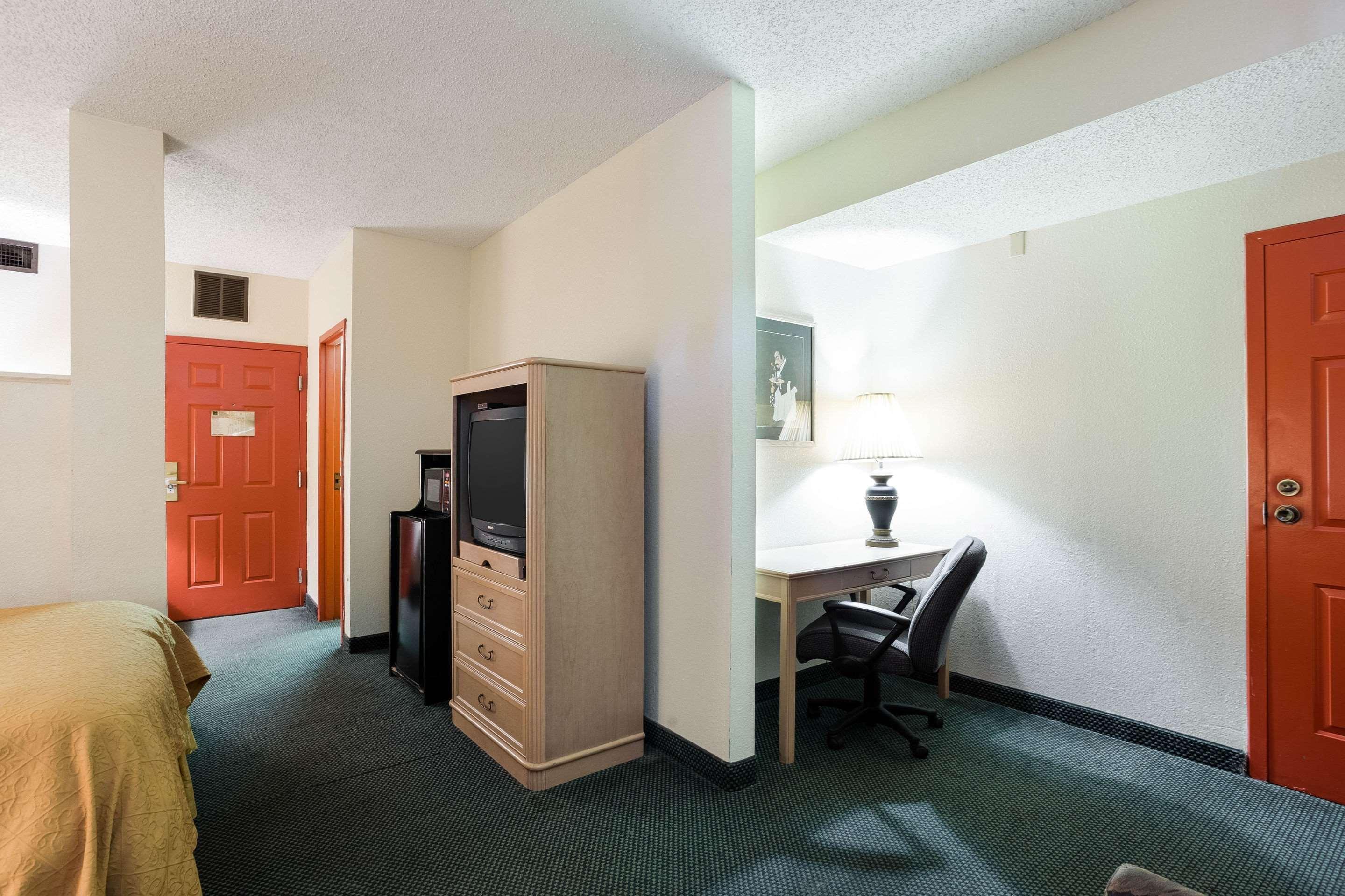 Quality Inn & Suites Paragould Bagian luar foto