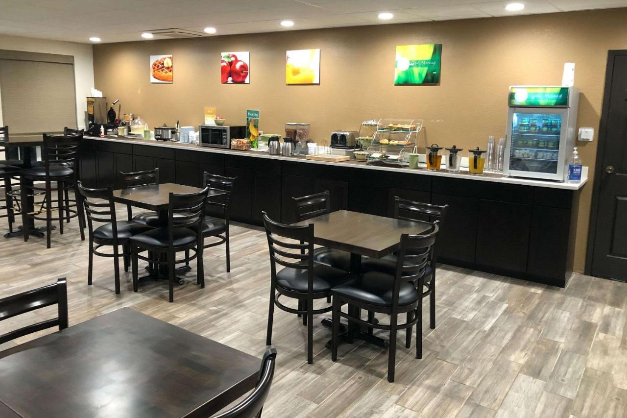 Quality Inn & Suites Paragould Bagian luar foto